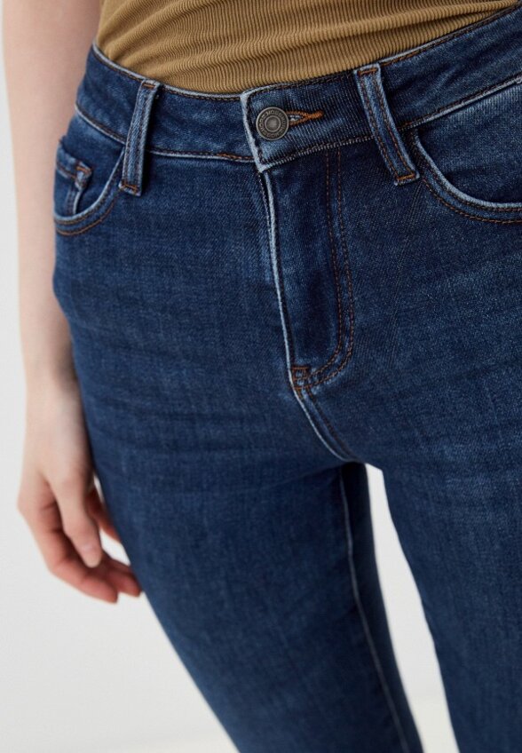 Джинсы Mossmore