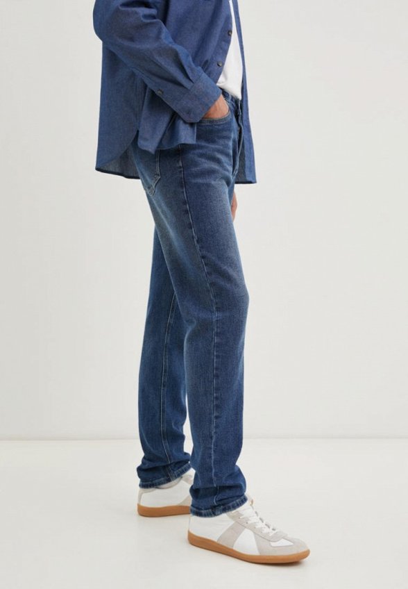 Джинсы Finn Flare