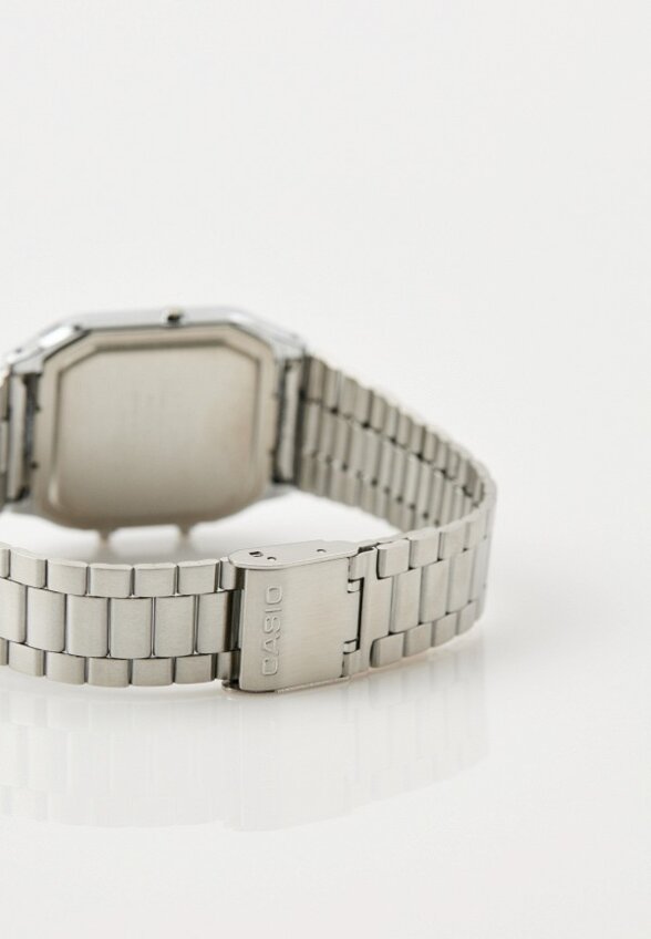 Часы Casio