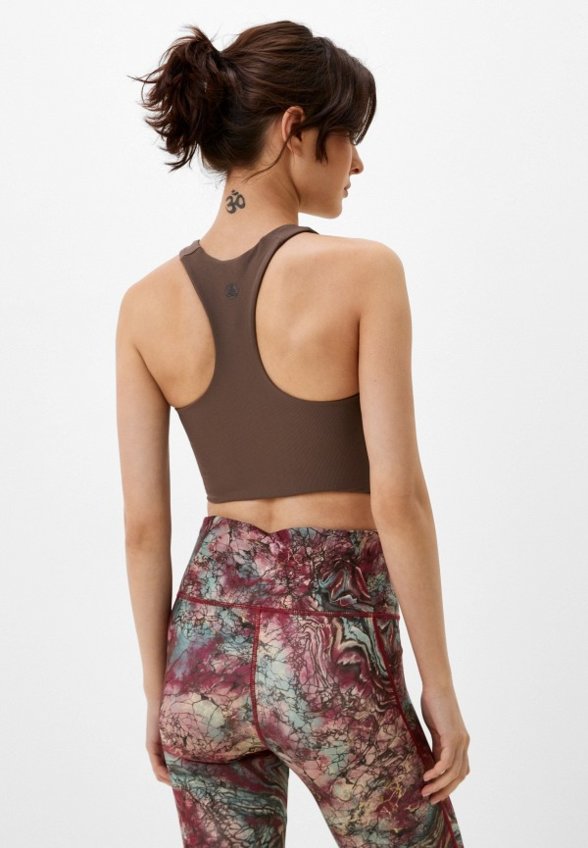 Топ спортивный Demix