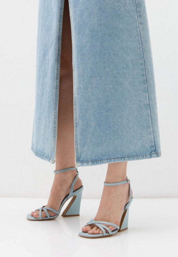 Босоножки Valley