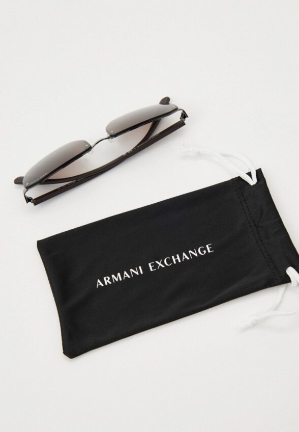 Очки солнцезащитные Armani Exchange