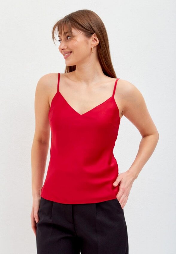 Топ Gabriel and Ester London