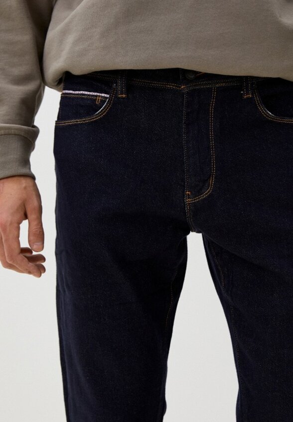 Джинсы Qwentiny