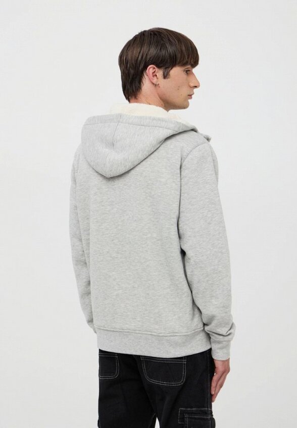 Толстовка Terranova