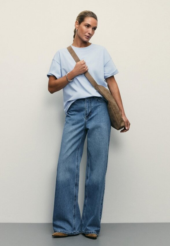 Футболка Zarina