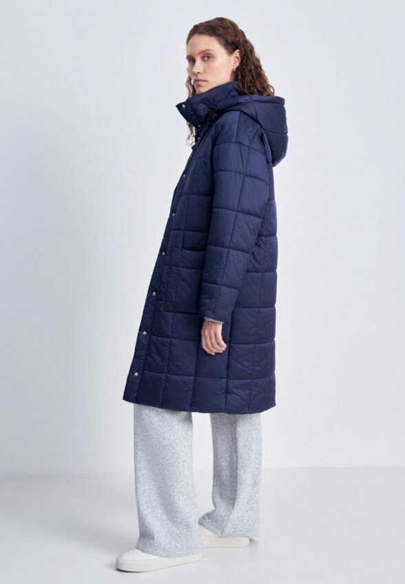 Пуховик Finn Flare