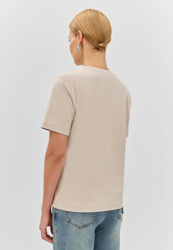 Футболка Bulmer