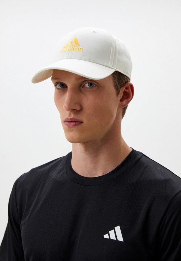 Бейсболка adidas