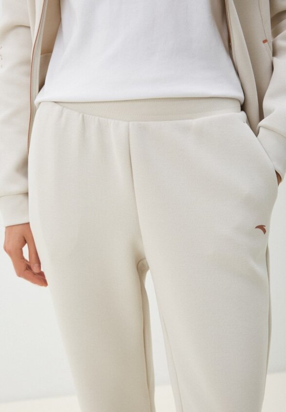 Брюки спортивные Anta