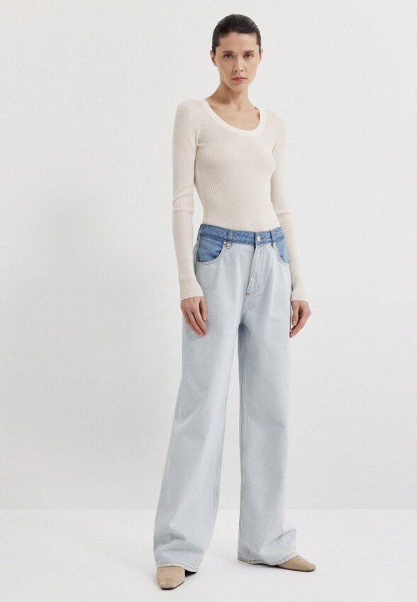 Джинсы Charuel