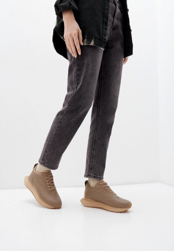 Кроссовки Milana