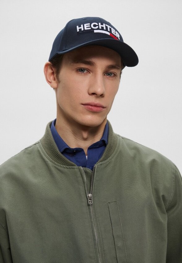 Бейсболка Hechter
