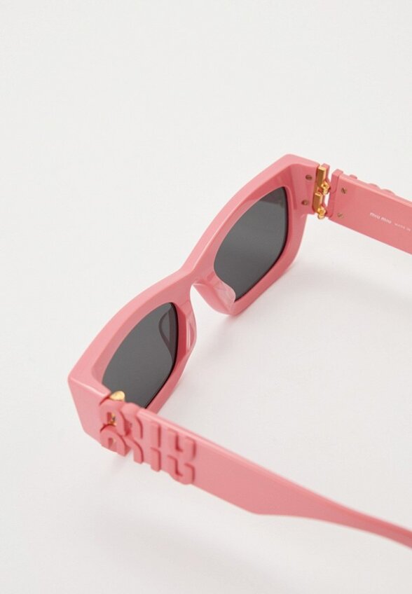 Очки солнцезащитные Miu Miu