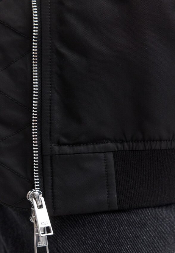 Бомбер Charuel