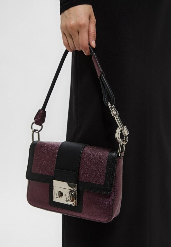 Сумка Trussardi