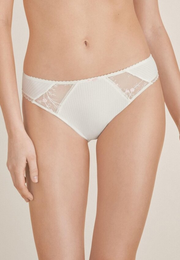 Трусы Conturelle