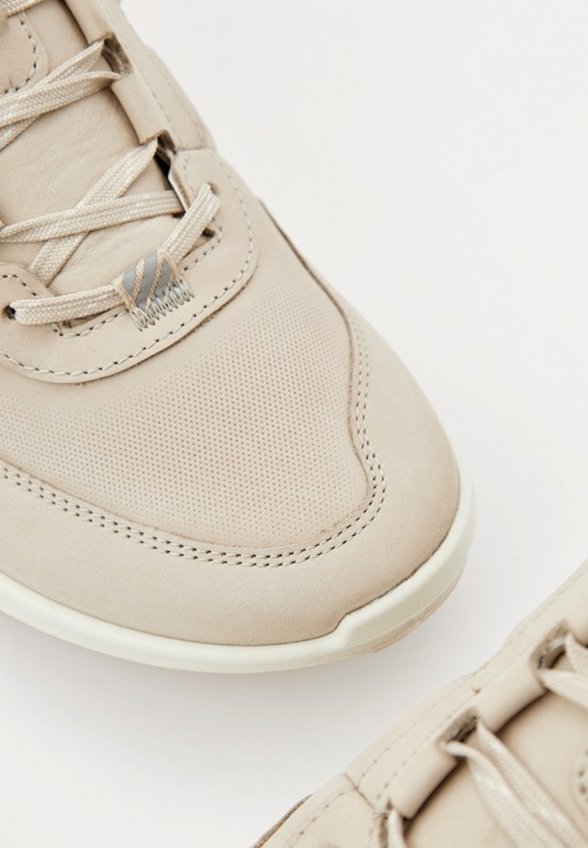 Кроссовки Ecco