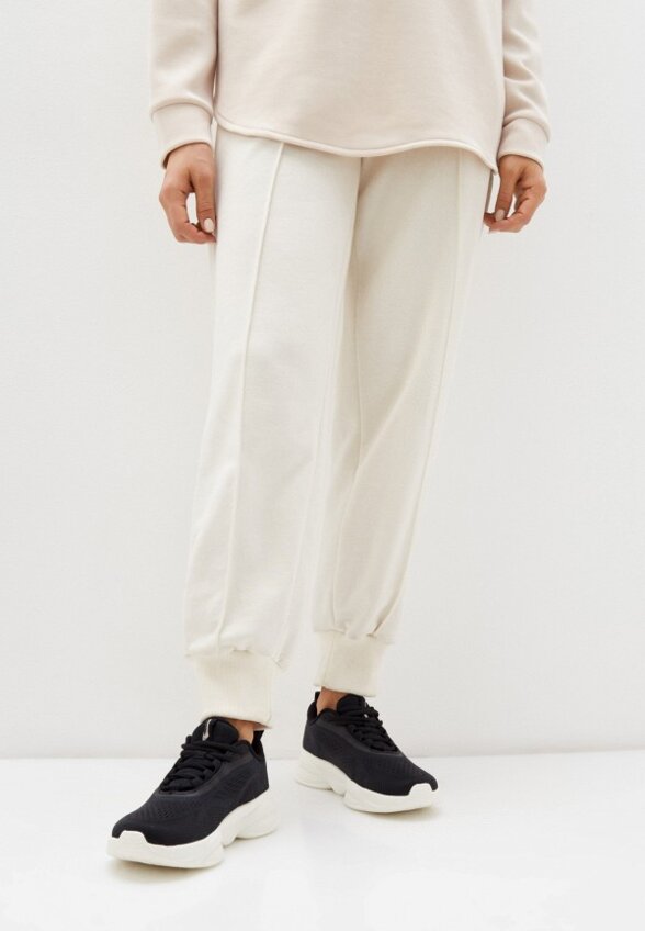 Кроссовки Erke