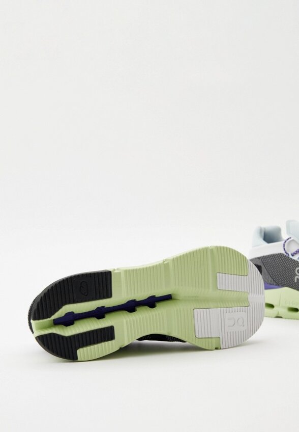 Кроссовки On