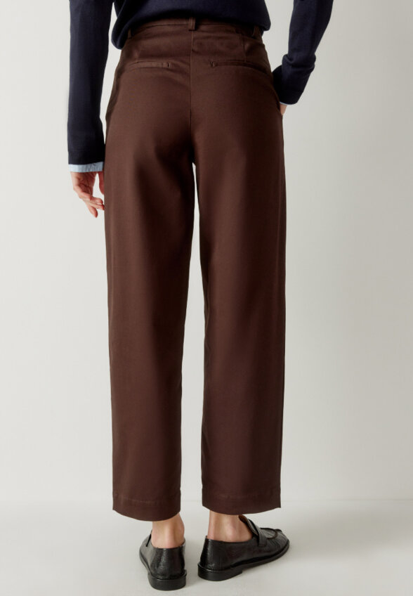 Укороченные брюки чиносы