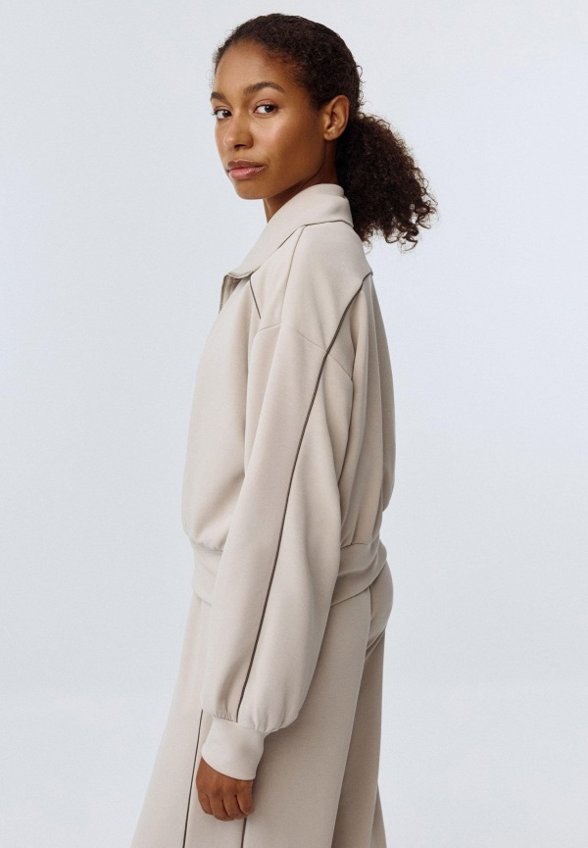 Олимпийка Sela