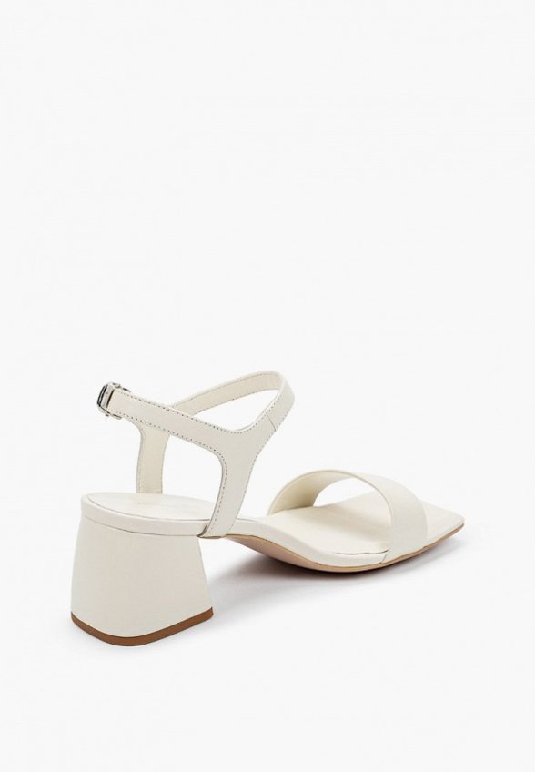 Босоножки Abricot