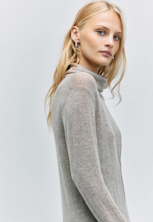 Водолазка IDOL