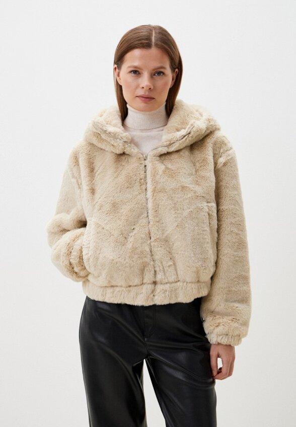 Бомбер меховой Terranova