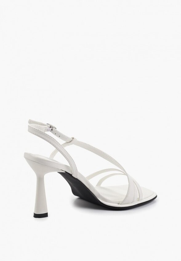 Босоножки Betsy