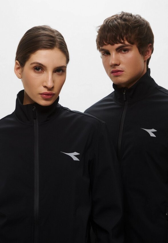 Ветровка Diadora