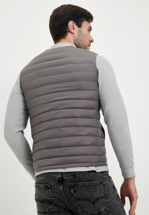 Жилет утепленный Lite by Mascotte