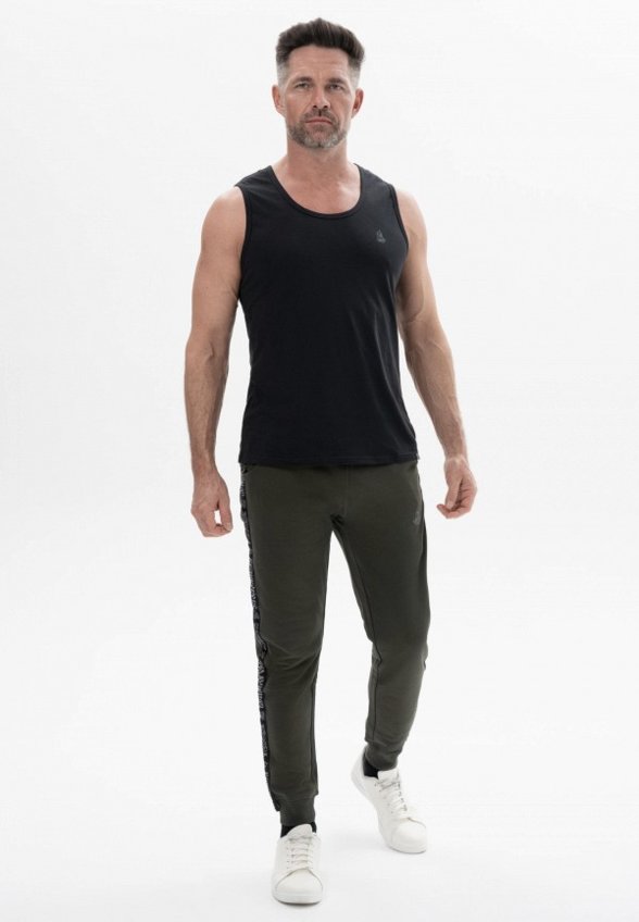 Майка Великоросс