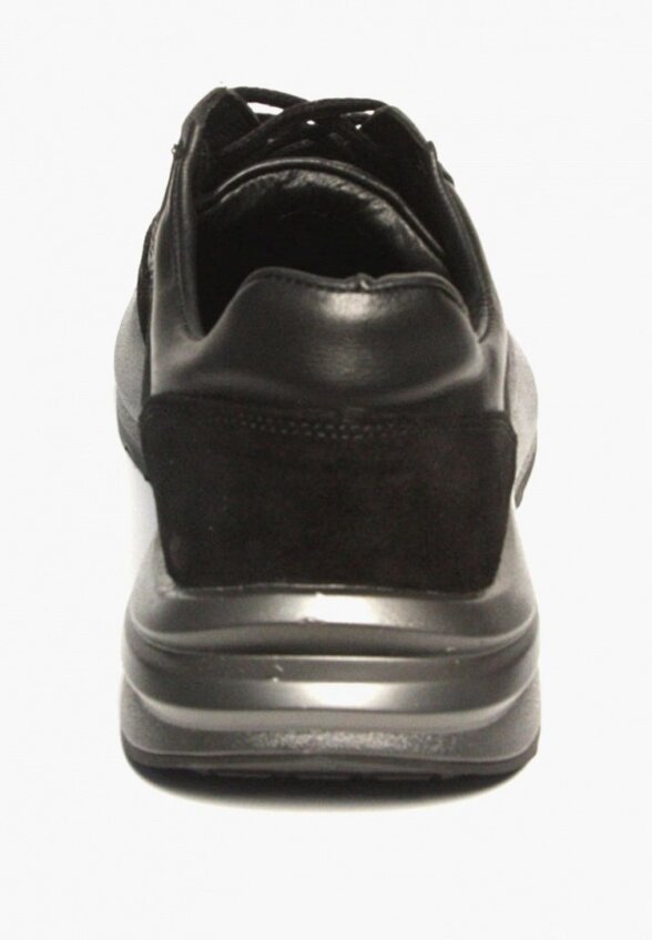 Кроссовки Airbox