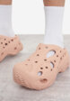 Сабо женские Crocs Caged, Бежевый9  - превью