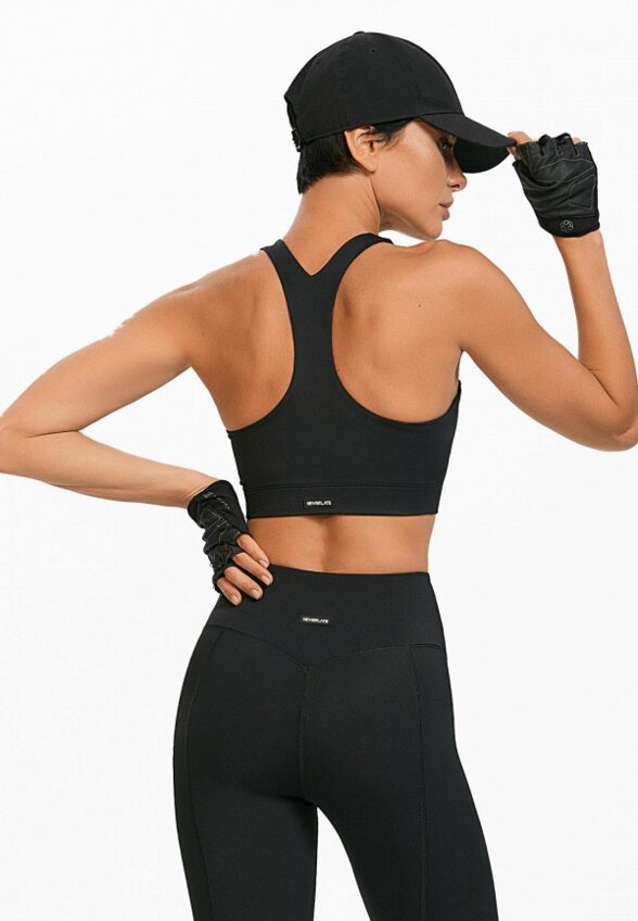 Топ спортивный Neverlate