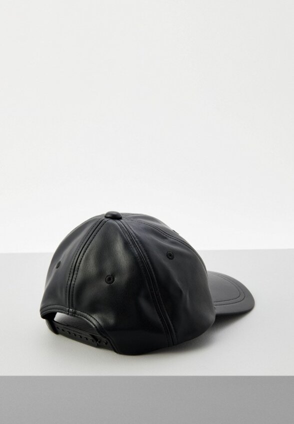 Бейсболка Armani Exchange