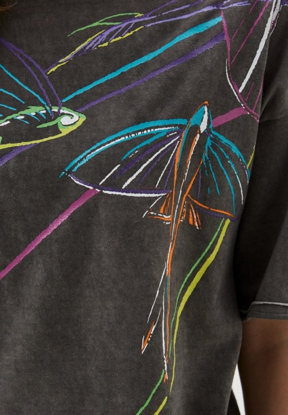 Футболка Helmidge