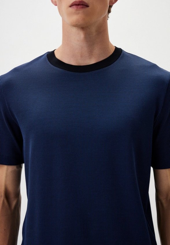 Футболка Boss