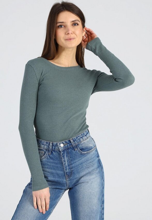 Лонгслив Апрель