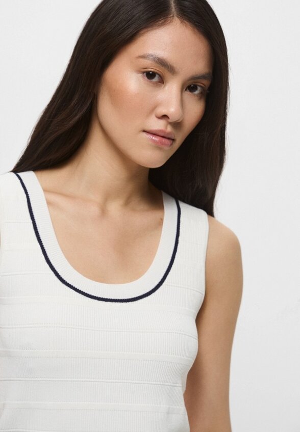 Топ Marciano By Guess