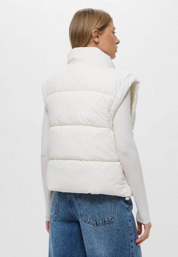 Жилет утепленный Befree