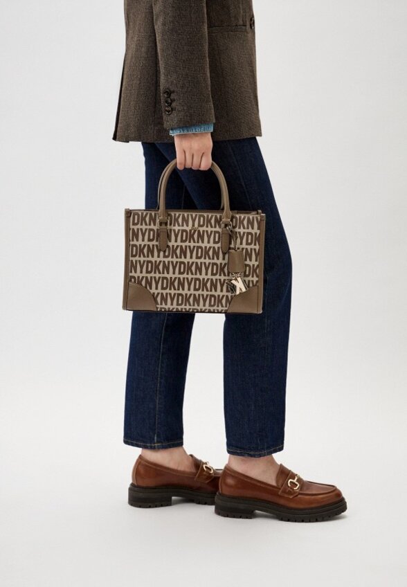Сумка и брелок DKNY