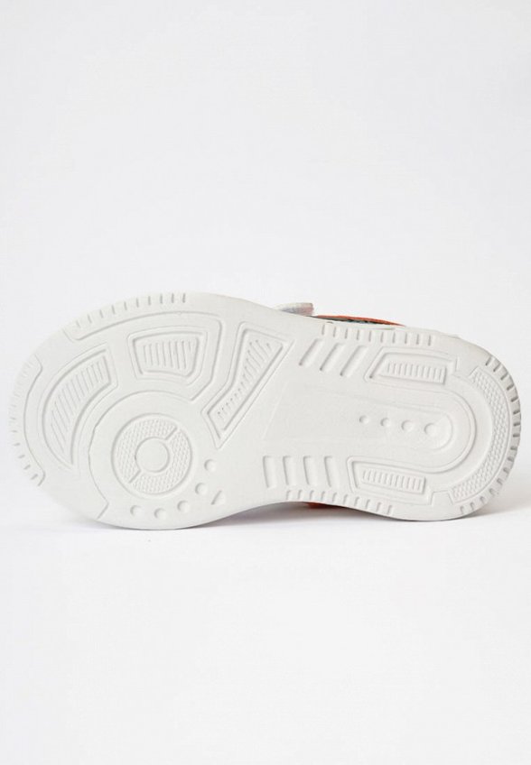 Кроссовки Tikkago