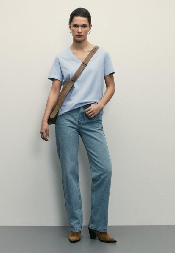 Футболка Zarina