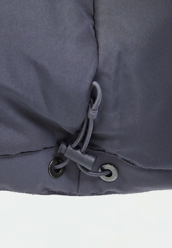 Пуховик Baasploa