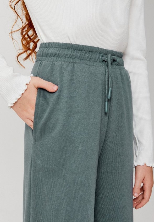 Брюки спортивные Acoola