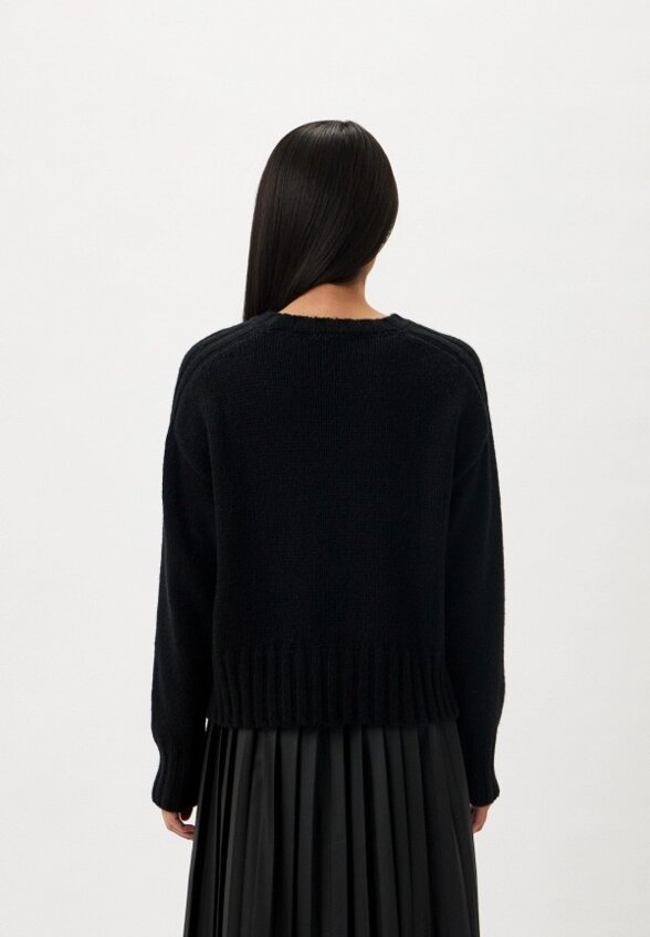 Джемпер Caractere