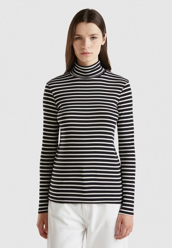 Водолазка United Colors of Benetton