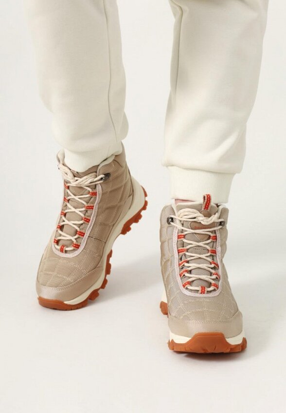 Кроссовки Baasploa